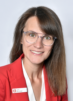 Ansprechpartnerin Lena Biernaczyk